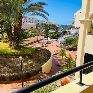 Castle Margherita's Apartamento Los Cristianos (Tenerife)